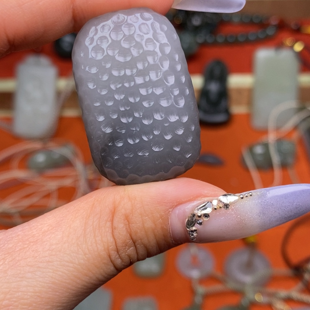 和田玉颈饰未镶嵌穿绳需备注