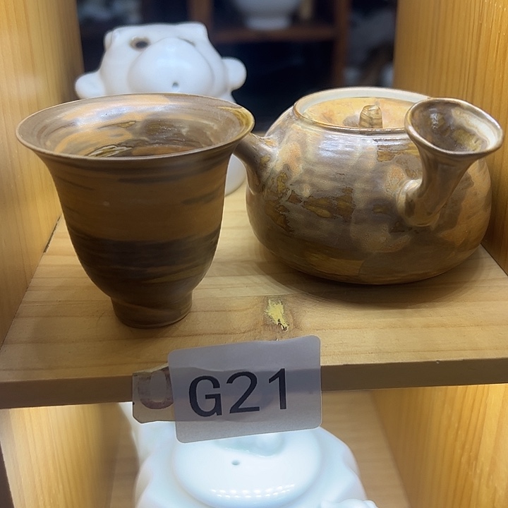 送***花微瑕茶具喜欢在拍