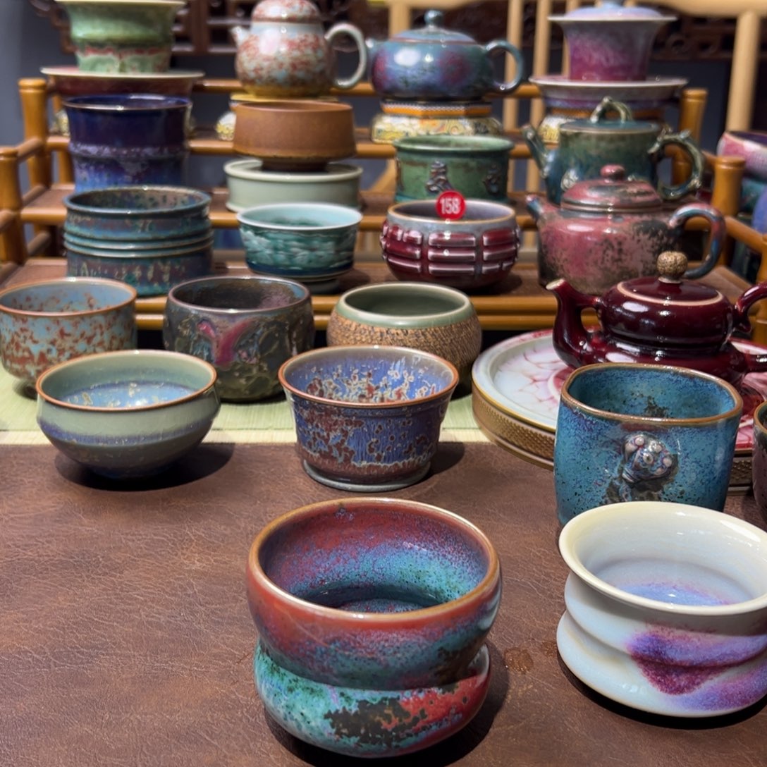 哈***哥钧瓷的制作工艺和工艺都