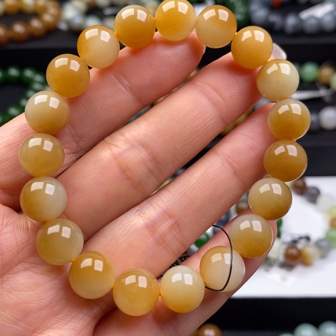 和田玉未镶嵌手串