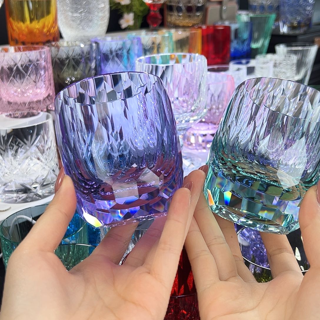 水晶厚款从*粉色，紫色，绿色各两个，透色白兰地6个