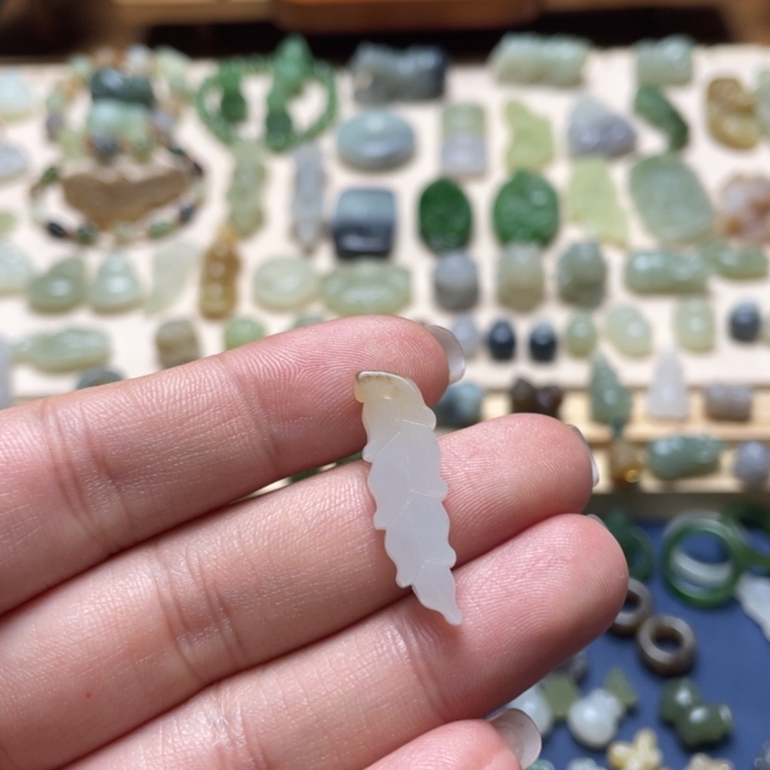 和田玉未镶嵌吊坠(不含链)