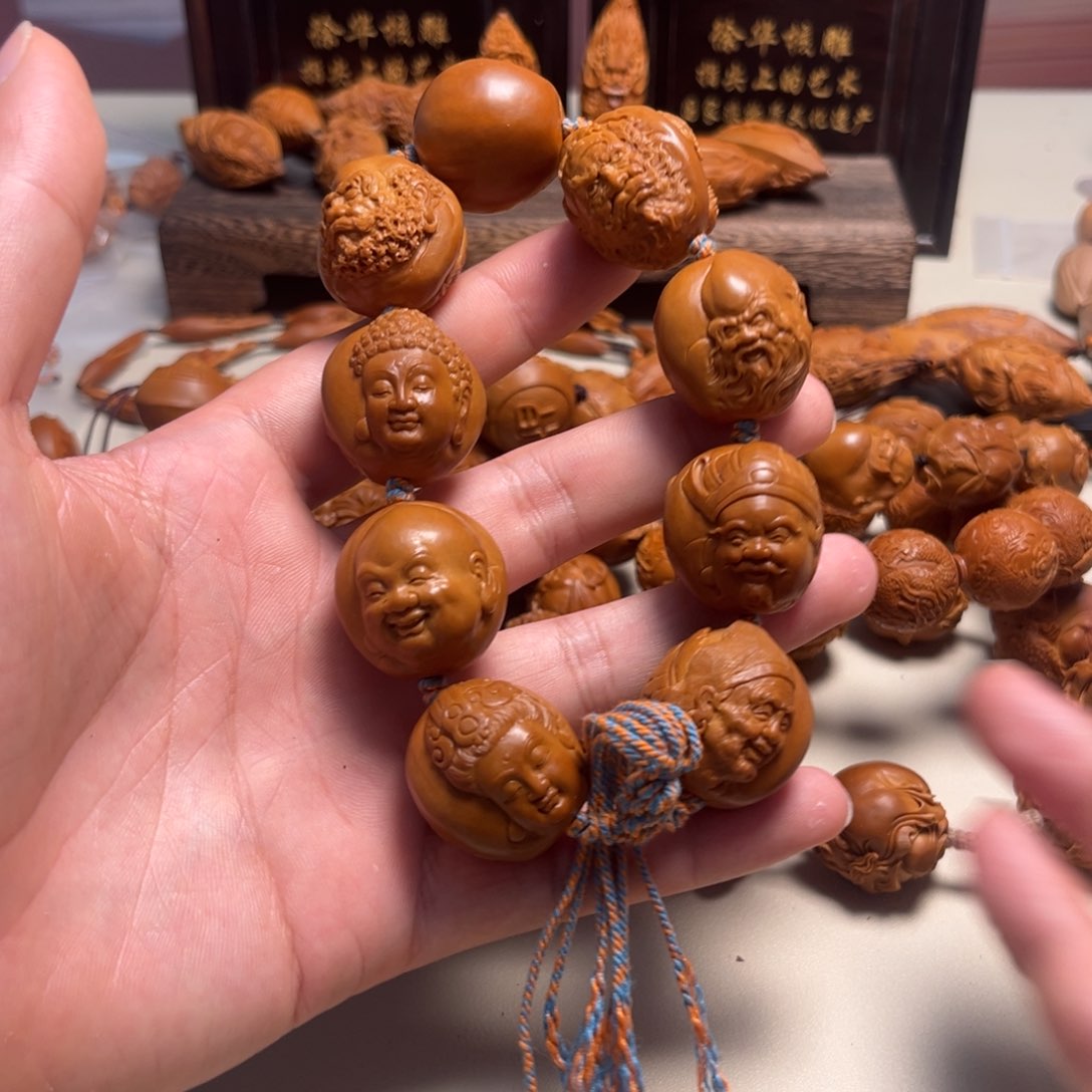 橄榄核吊坠能*安百兽群仙