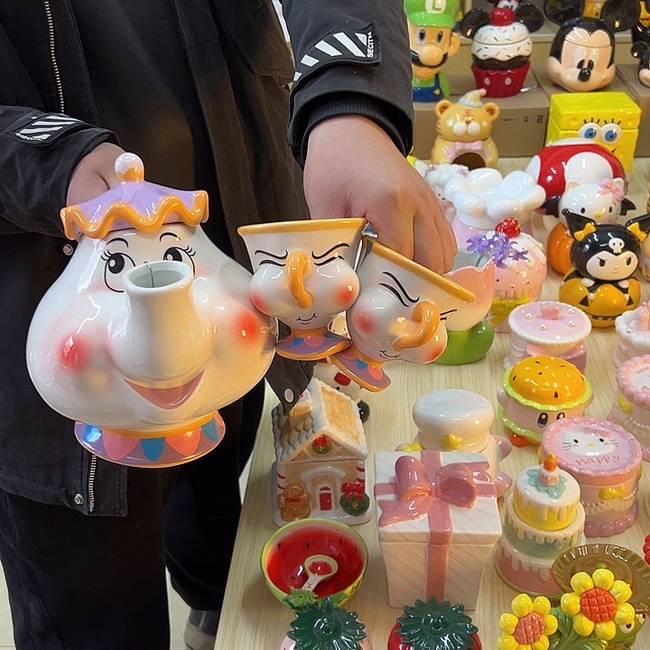 摆件陶瓷等行业的产品出口