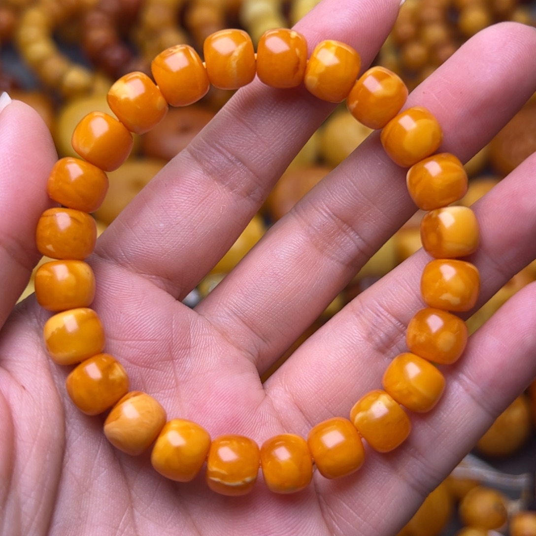 蜜蜡未镶嵌珠宝奇石9.3