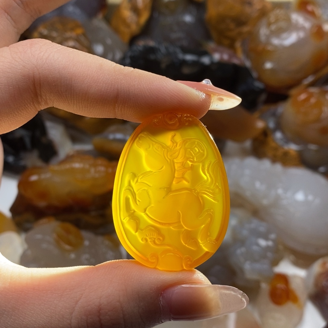 玛瑙/玉髓未镶嵌颈饰