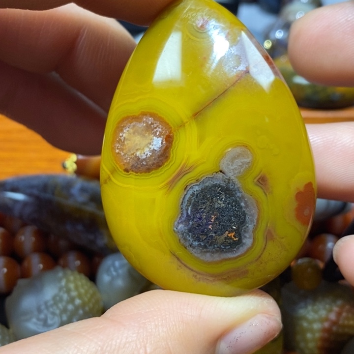 玛瑙/玉髓未镶嵌颈饰