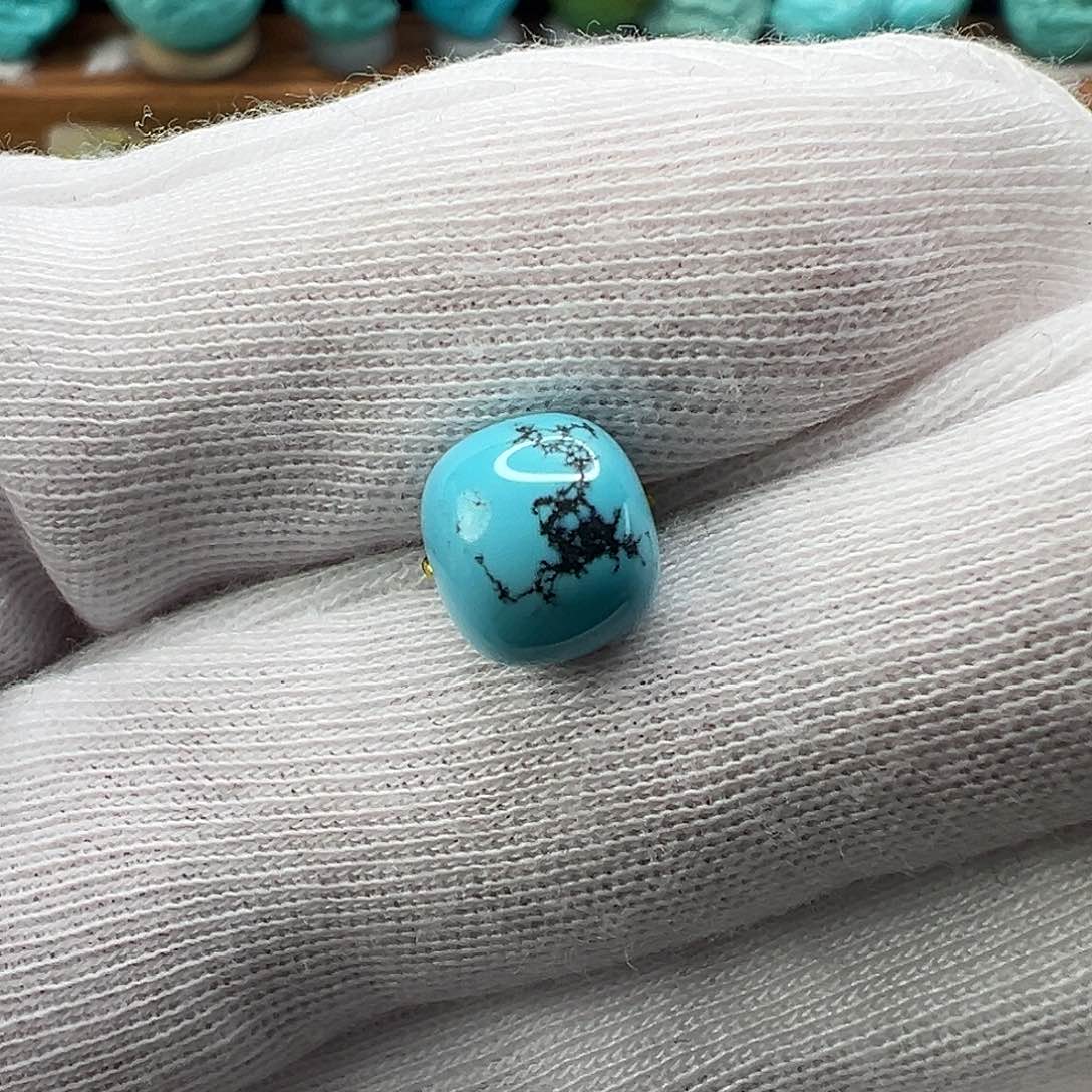 绿松石配饰未镶嵌