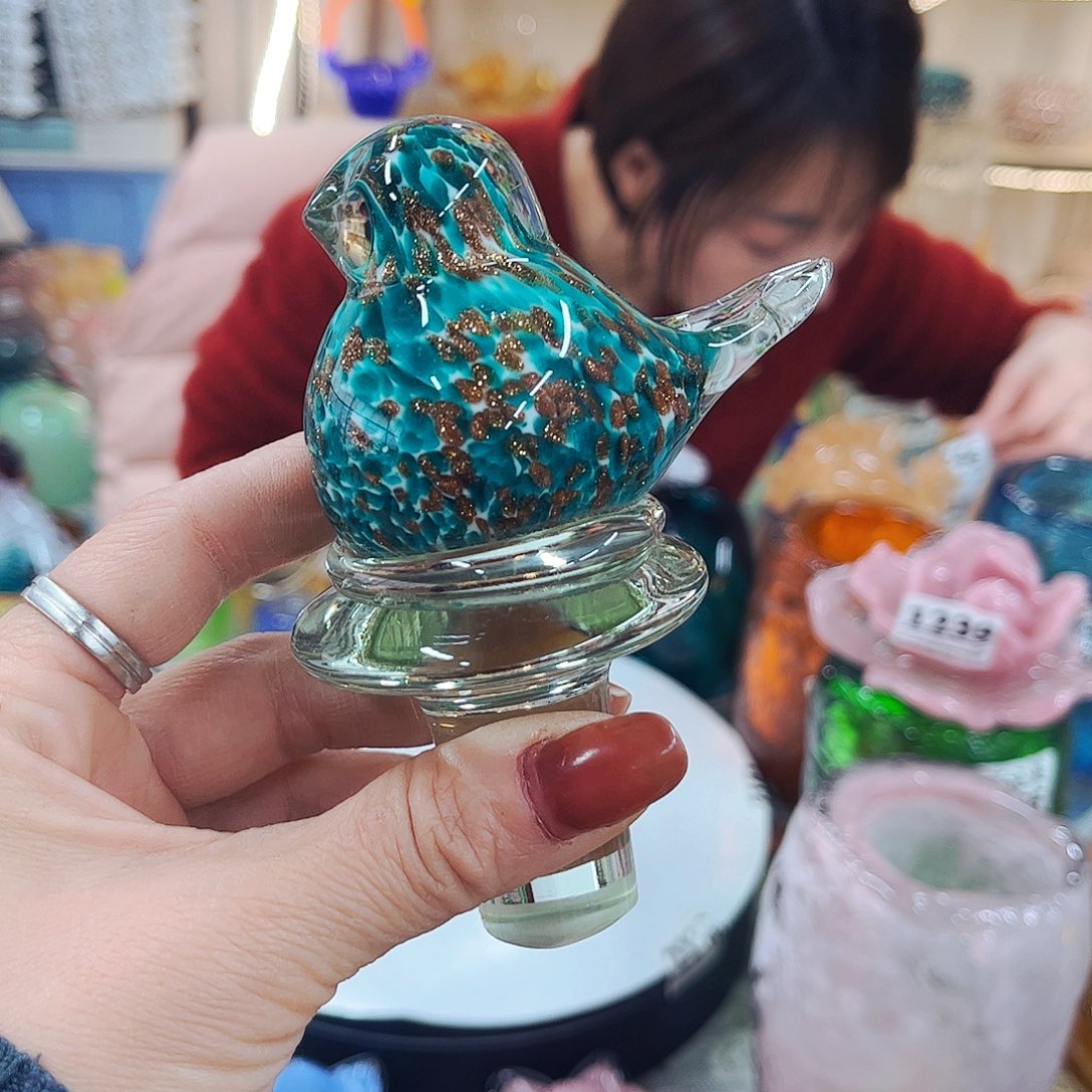 鸟瓶塞 家悦琉璃工艺品不完美