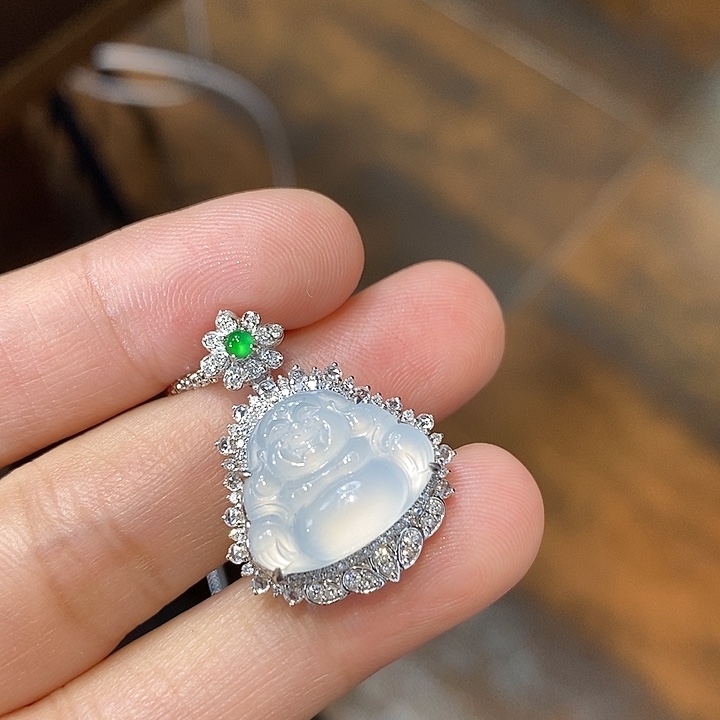 翡翠18K金镶嵌吊坠(不含链)