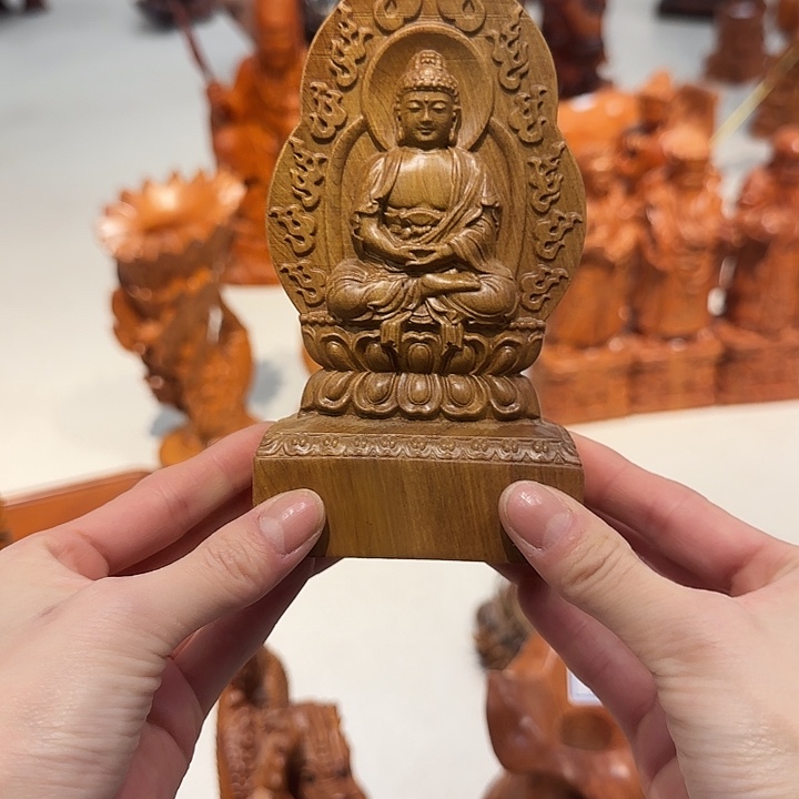 手工艺品琉璃汽车中控台柏楠木摆件