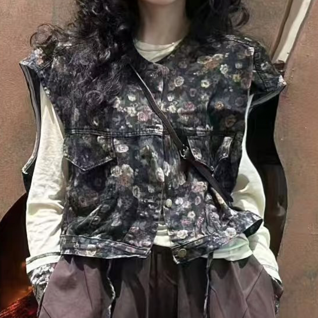 V领短款秋季印花常规薄款马夹时尚上衣做旧迷彩牛仔