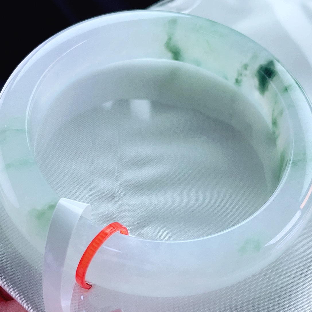 未镶嵌手镯翡翠56圈