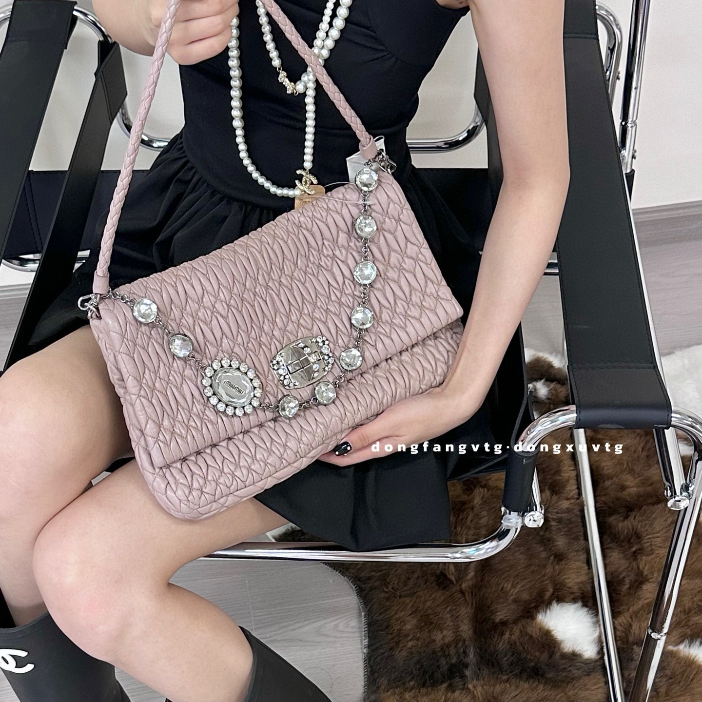 95新 MIU MIU/缪缪 miumiu 橡皮粉大号单肩包K