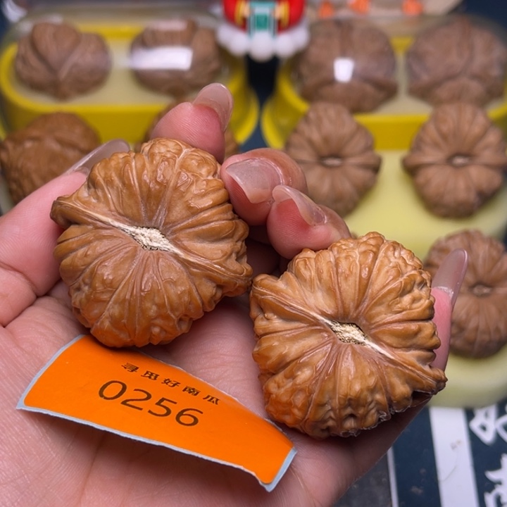 F***’吊坠文玩核桃南瓜墩46-0256