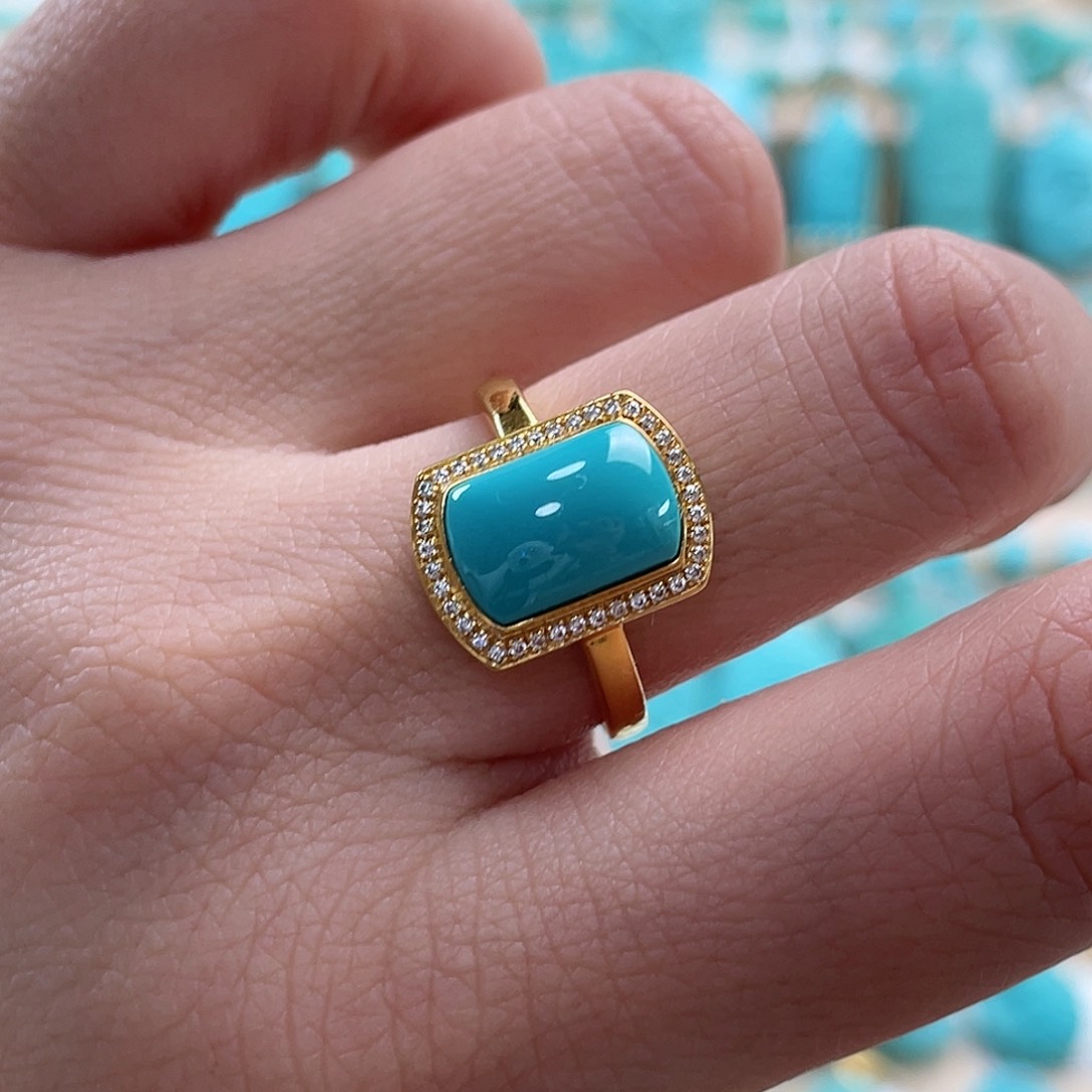 绿松石珠宝奇石18K金镶嵌