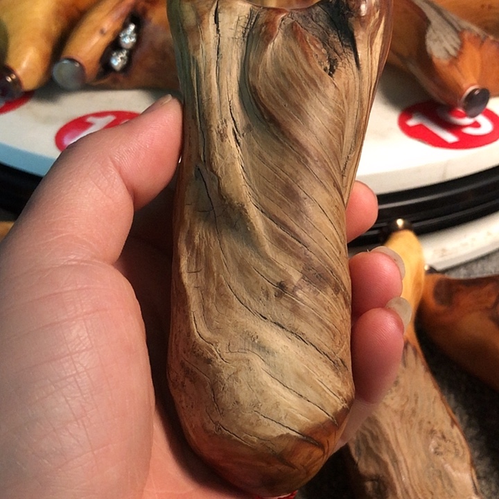 ：***歪柏木（崖柏）随形弓随形弓