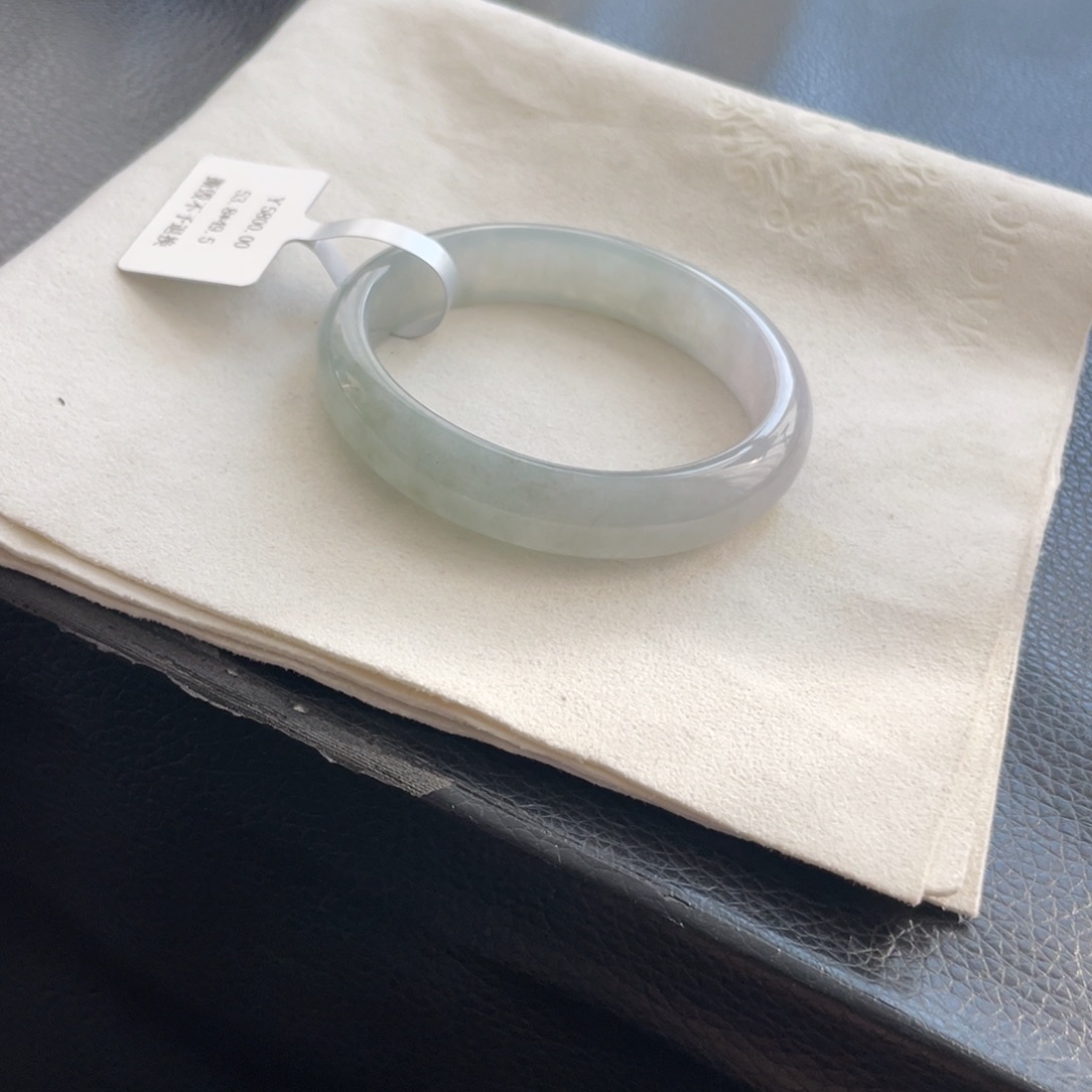 翡翠未镶嵌手镯纹53.5贵妃