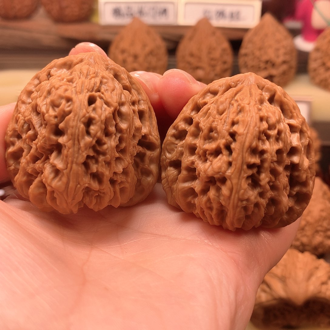 文玩核桃吊坠←****西三角南疆