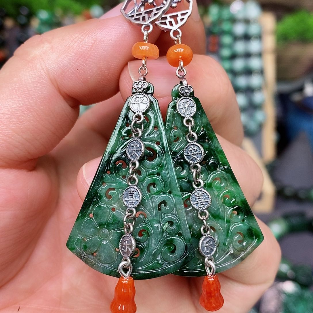 翡翠耳饰银S925镶嵌漂亮美眉