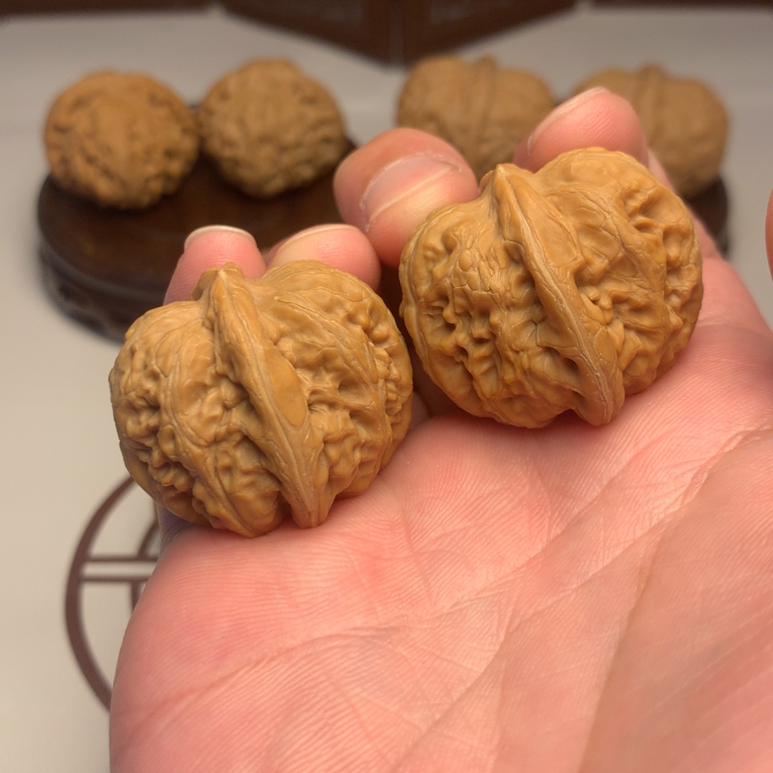 文玩核桃把件34尺全品元宝