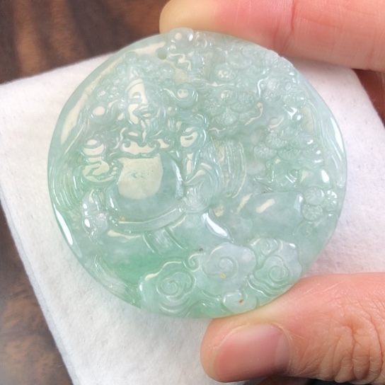 翡翠未镶嵌颈饰缅甸A货，每天下午1点半开播