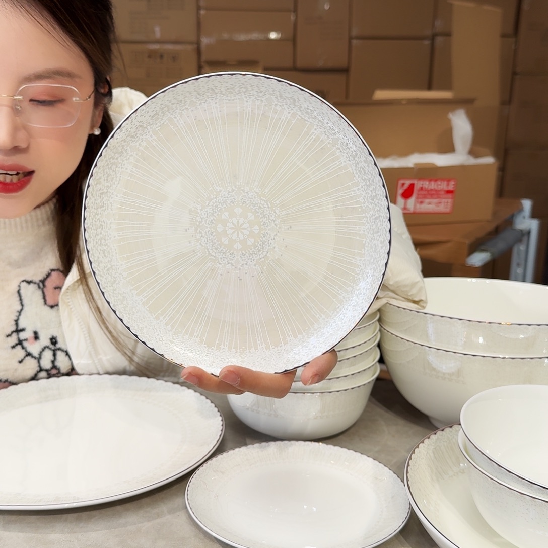 骨瓷高骨瓷8英寸月光盘20cm一个外贸骨瓷