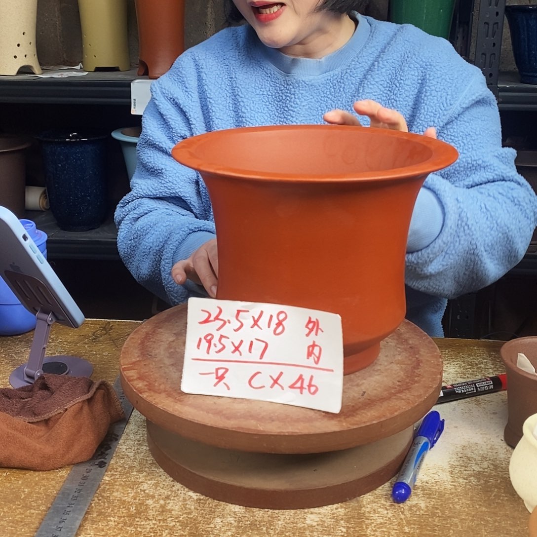 紫砂紫砂花盆一只CX46