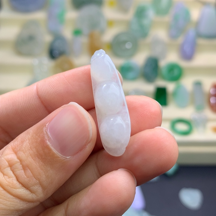 定制翡翠未镶嵌福豆