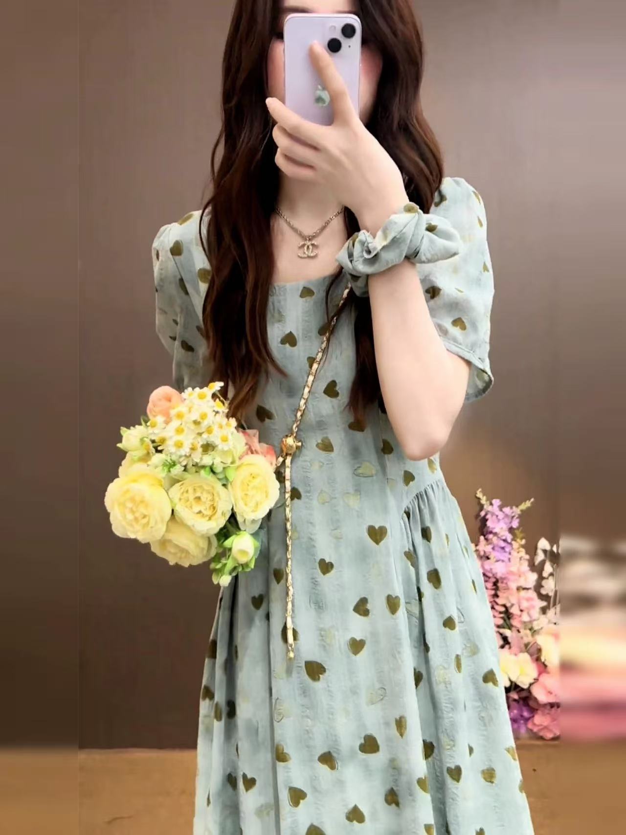 短袖夏季高腰波点女装碎花修身收腰连衣裙法式方领