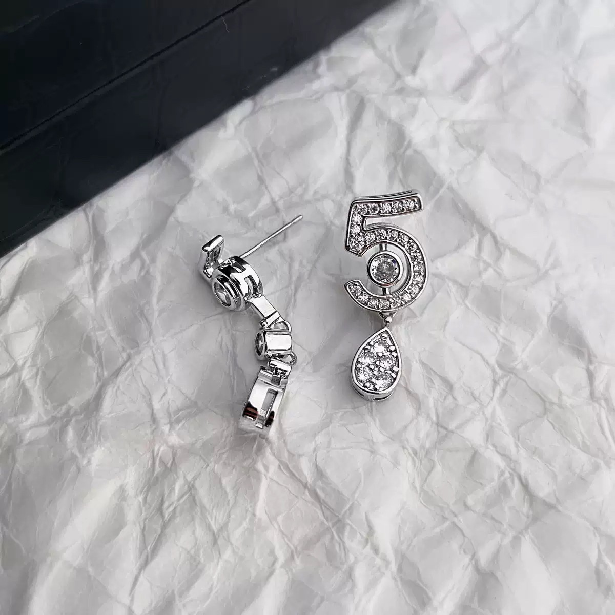 铜合金耳饰 leye数字5耳钉-7936