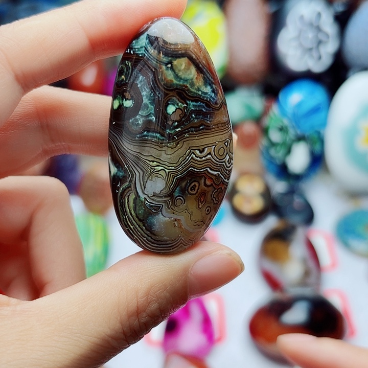 未镶嵌玛瑙/玉髓珠宝奇石