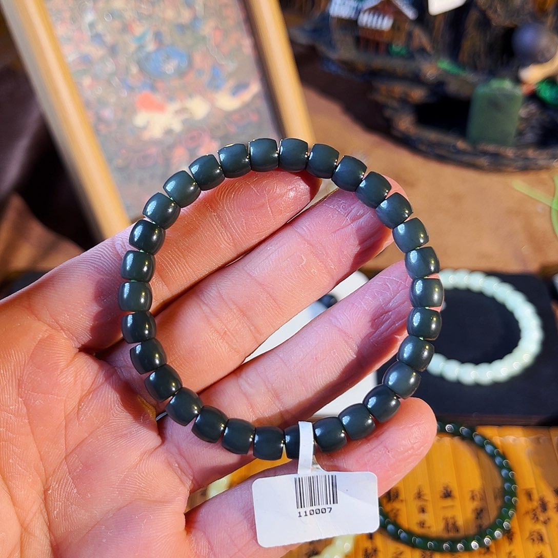 和田玉（糖玉）未镶嵌手链