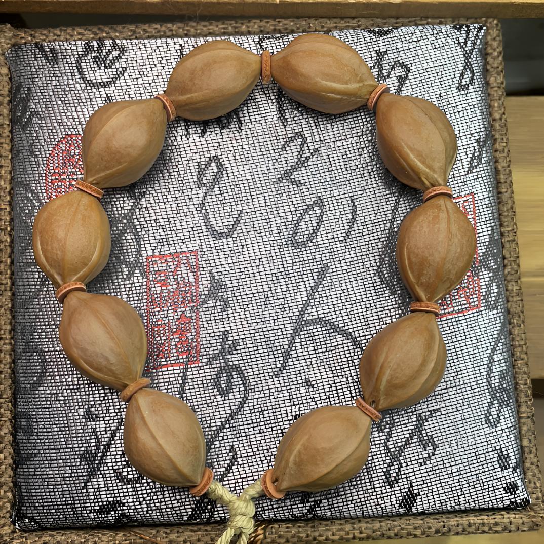 原生态老树1623梅林铁核 橄榄核素串