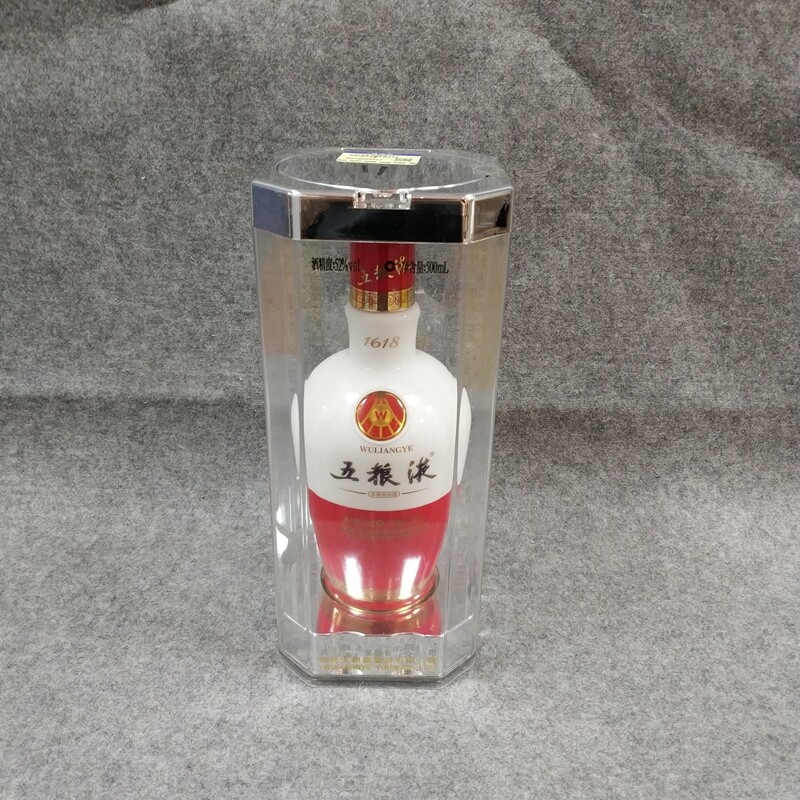 2011年五粮液1618白酒52度500ml10-M25IB009A19-02