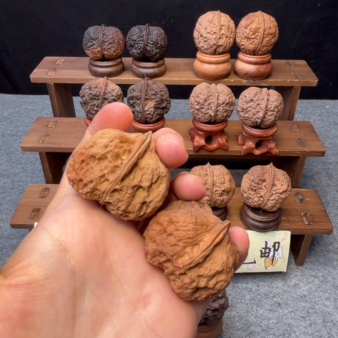 吊坠文玩核桃z梅花官座39mm