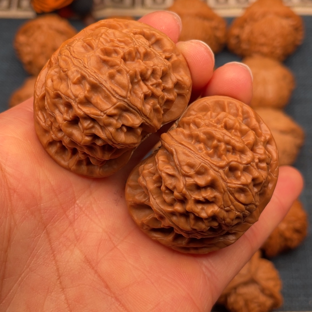 文玩核桃把件43肉宫灯