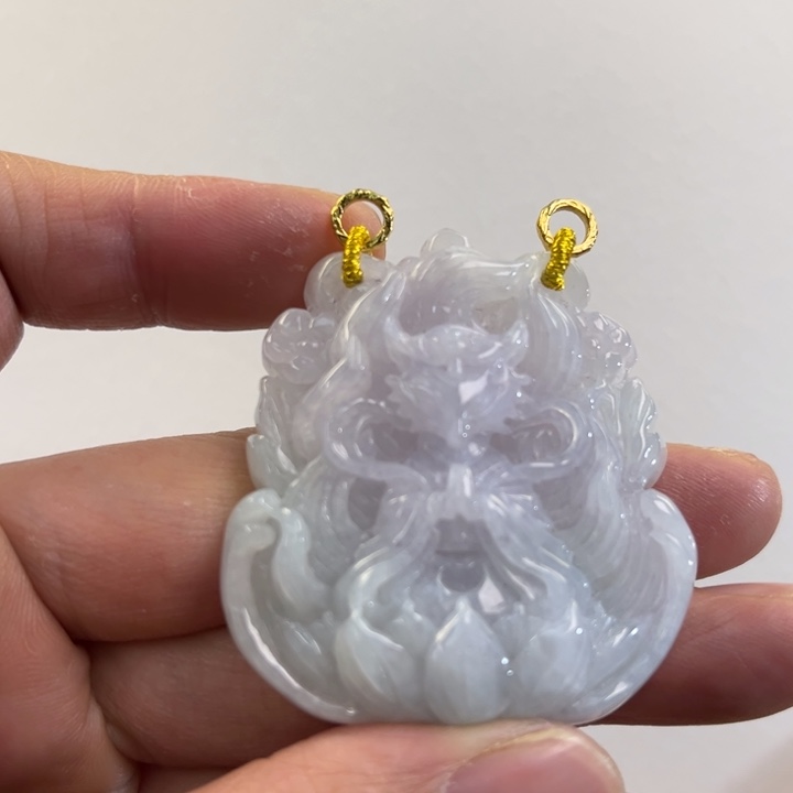 翡翠吊坠(赠链)未镶嵌代编织