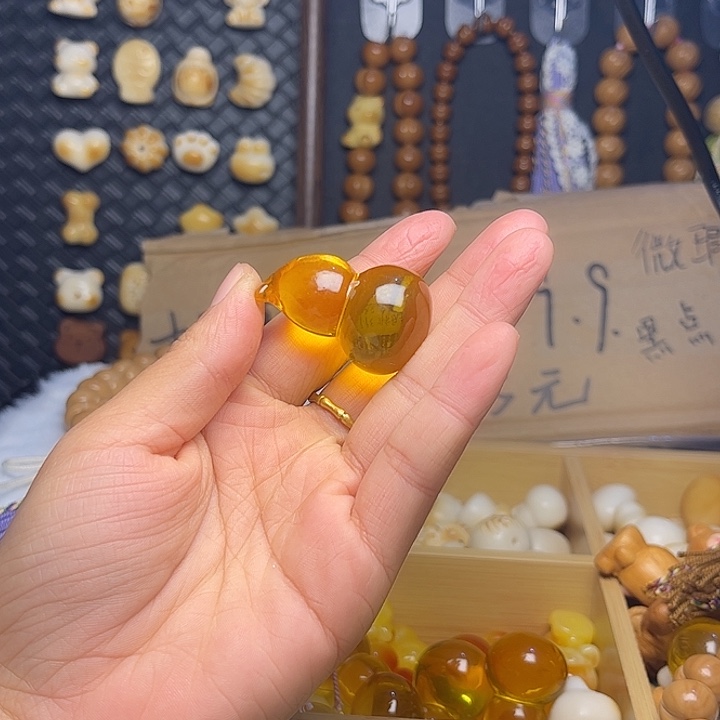 吊坠猴头核桃葫芦