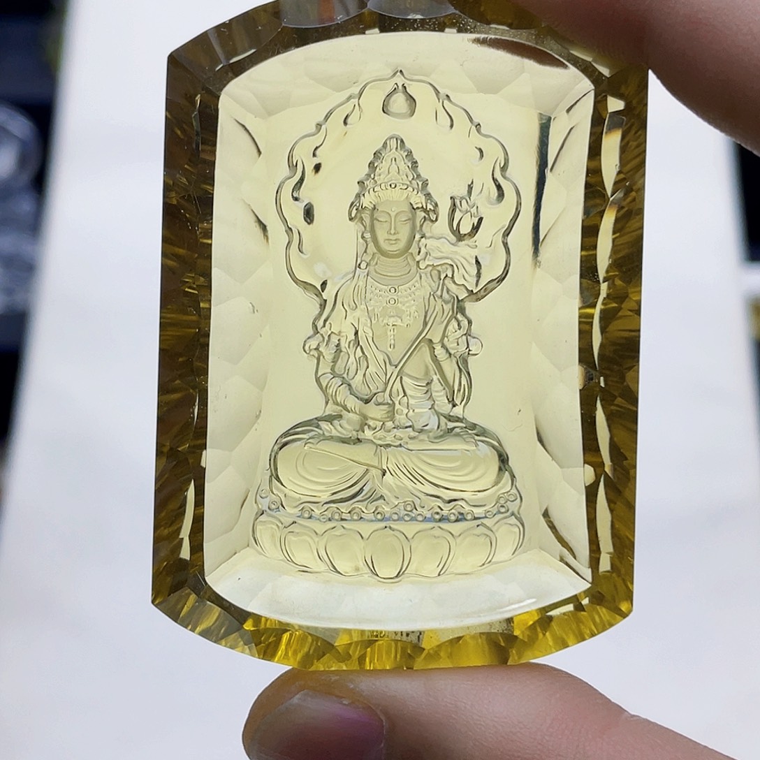 用***7颈饰水晶未镶嵌黄水晶千禧面大势至菩萨