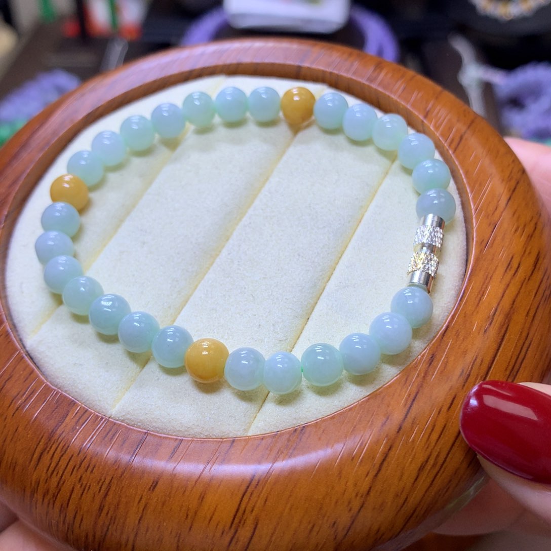 【闪购商品】翡翠颈饰未镶嵌翡翠