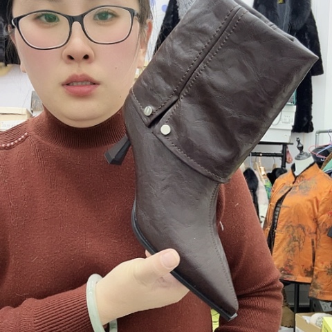 女士品牌高根靴37码足