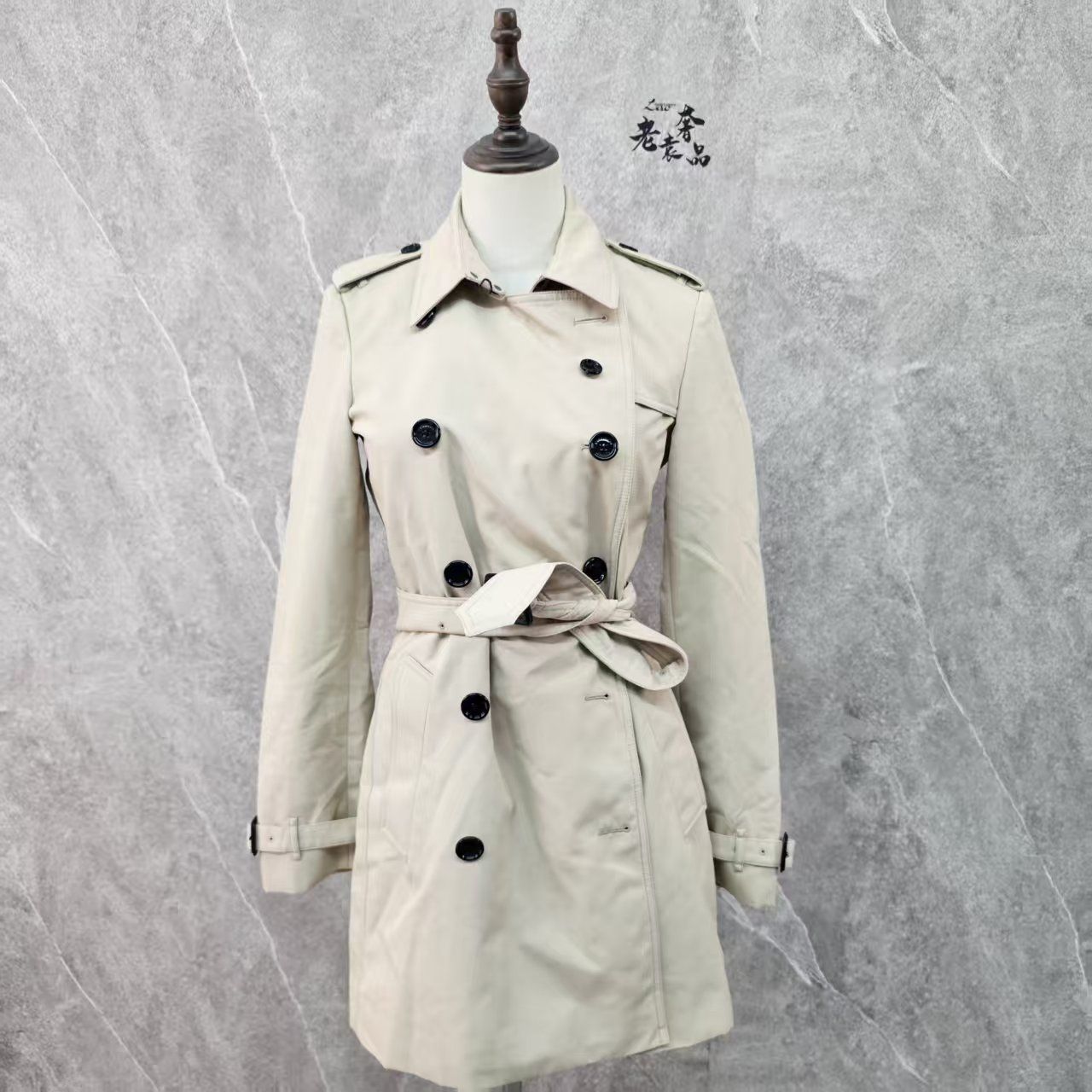 99新 BURBERRY/博柏利 海囤K/巴宝莉上衣/uk8码/aa129005