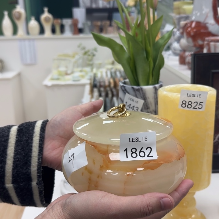 L1862。            福利