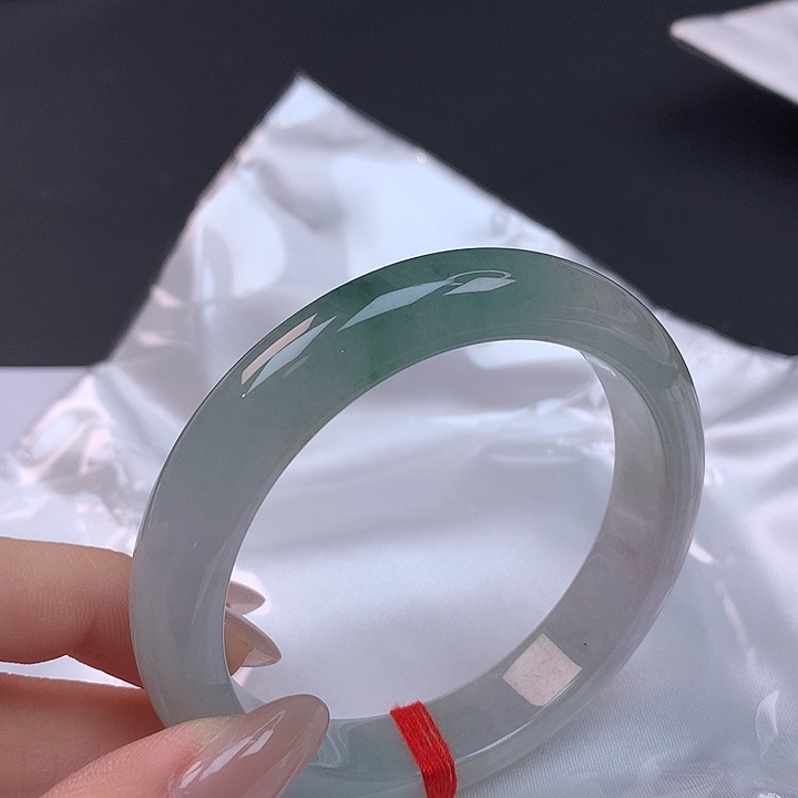 翡翠未镶嵌手镯58