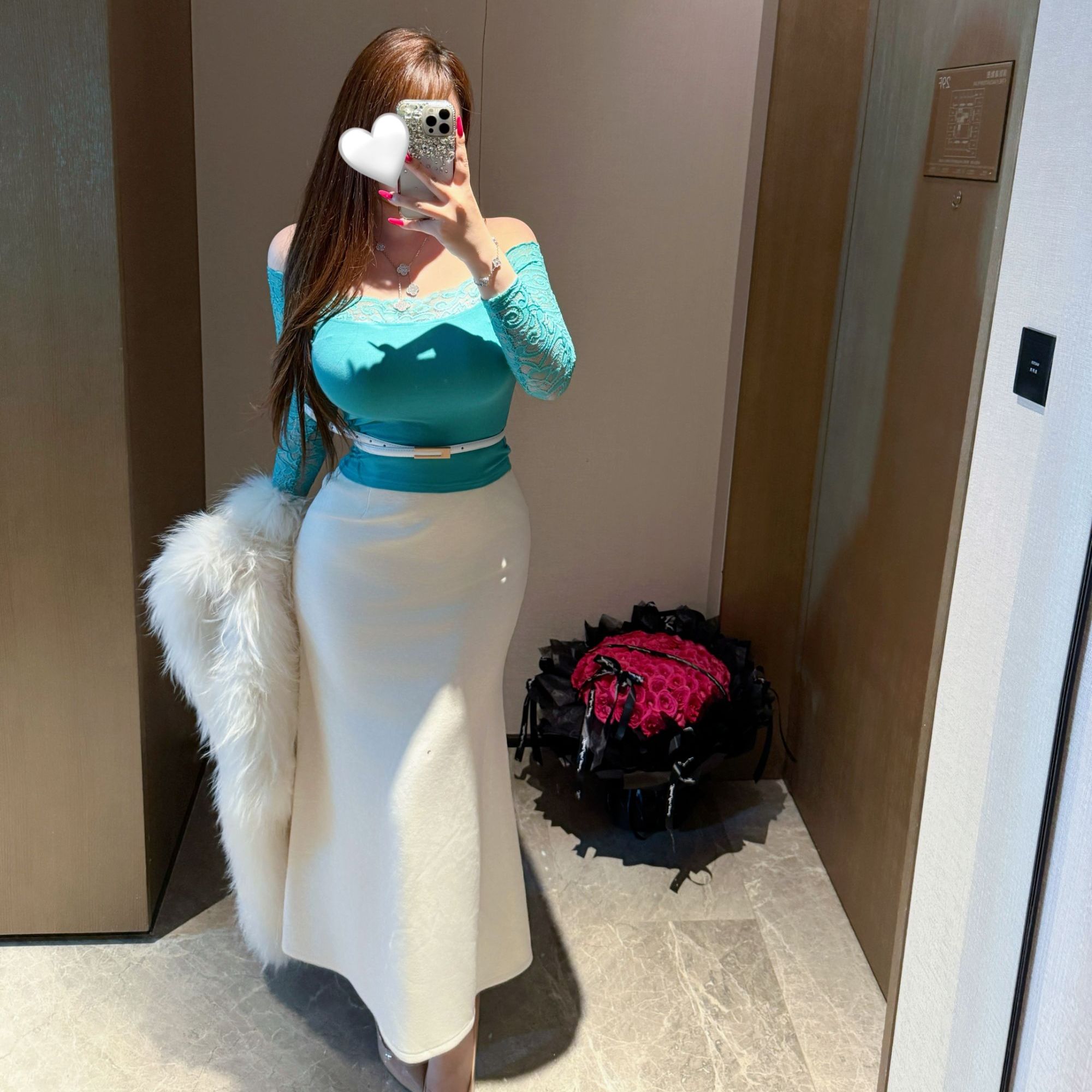 胖婷大码定制胖mm「香肩捕手」秋冬加绒显瘦修身蕾丝一字肩上衣女