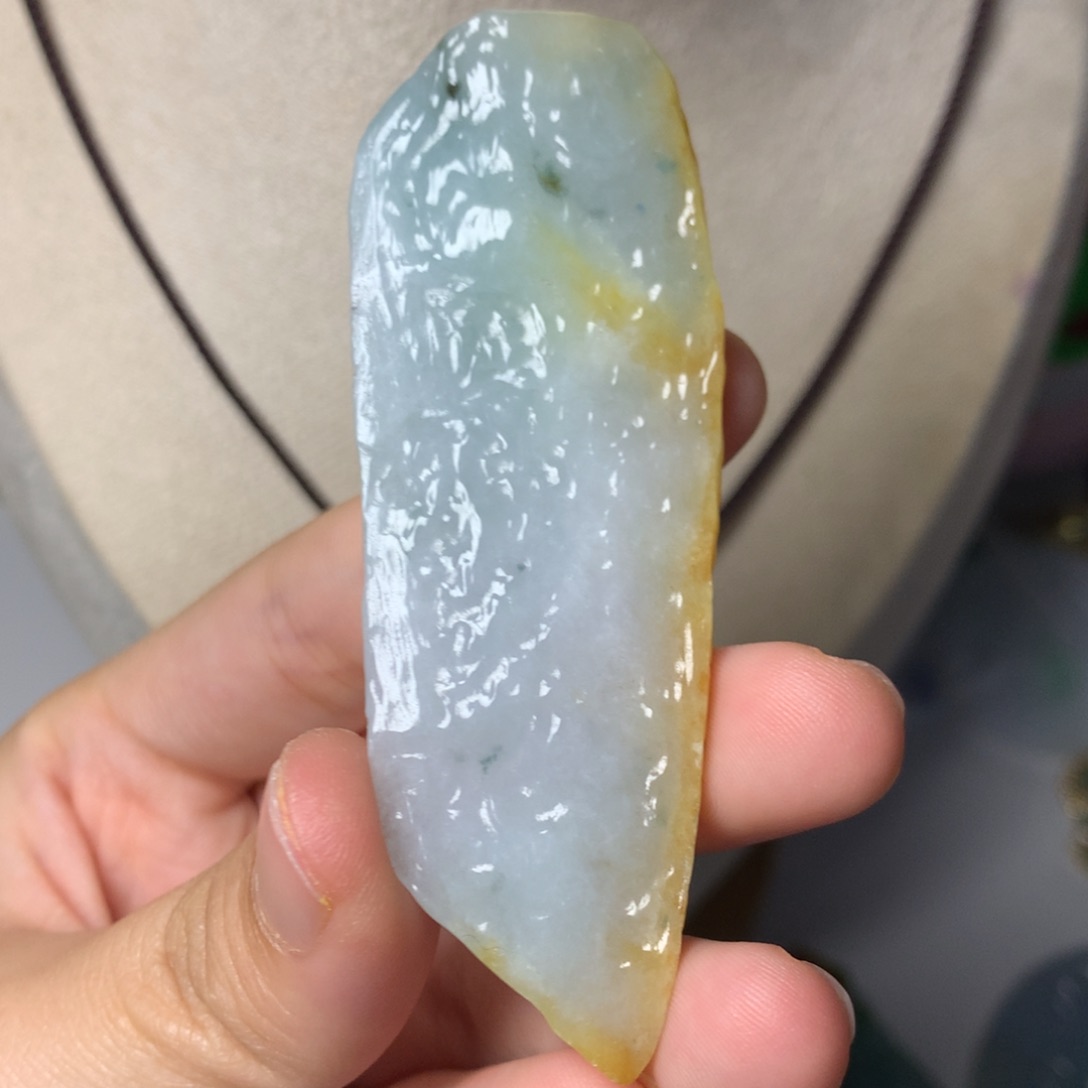 翡翠未镶嵌颈饰吊坠
