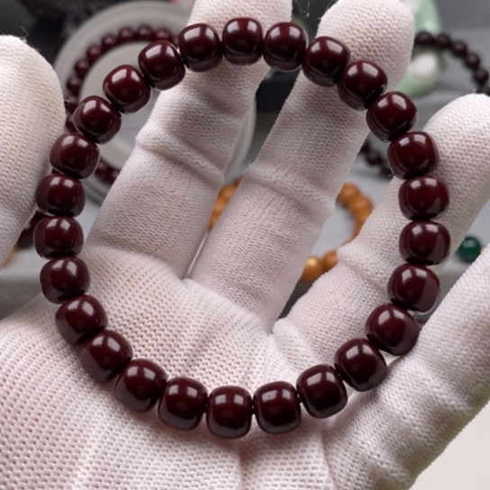 狼*猴头关的一个小镇上