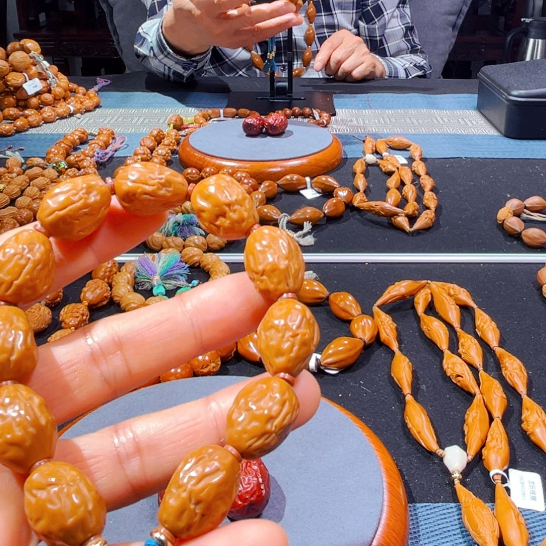 橄榄核吊坠新人在这里