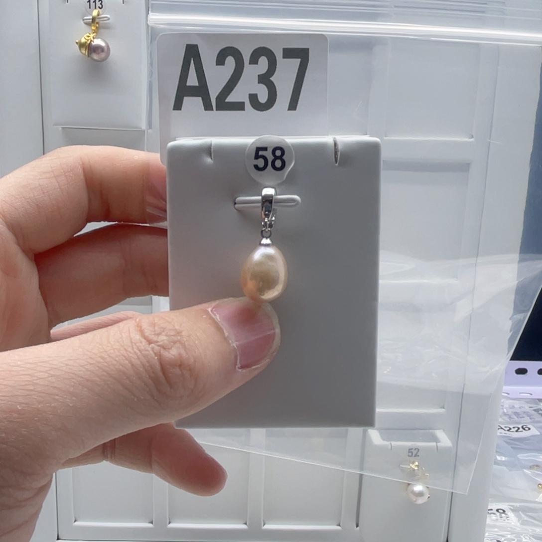 颈饰合金淡水珍珠